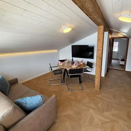 シャレー Panorama Lilo Cozy With Incredible Mountain Panorama